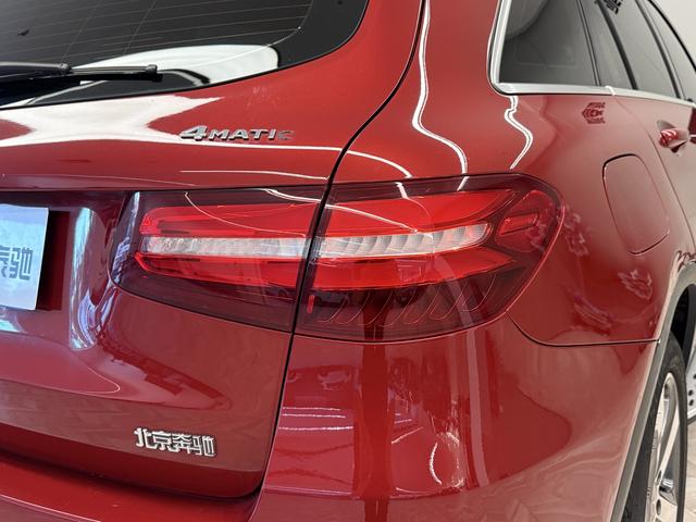 Mercedes-Benz GLC 2017 GLC 260 4 MATIC Luxury — фото 10