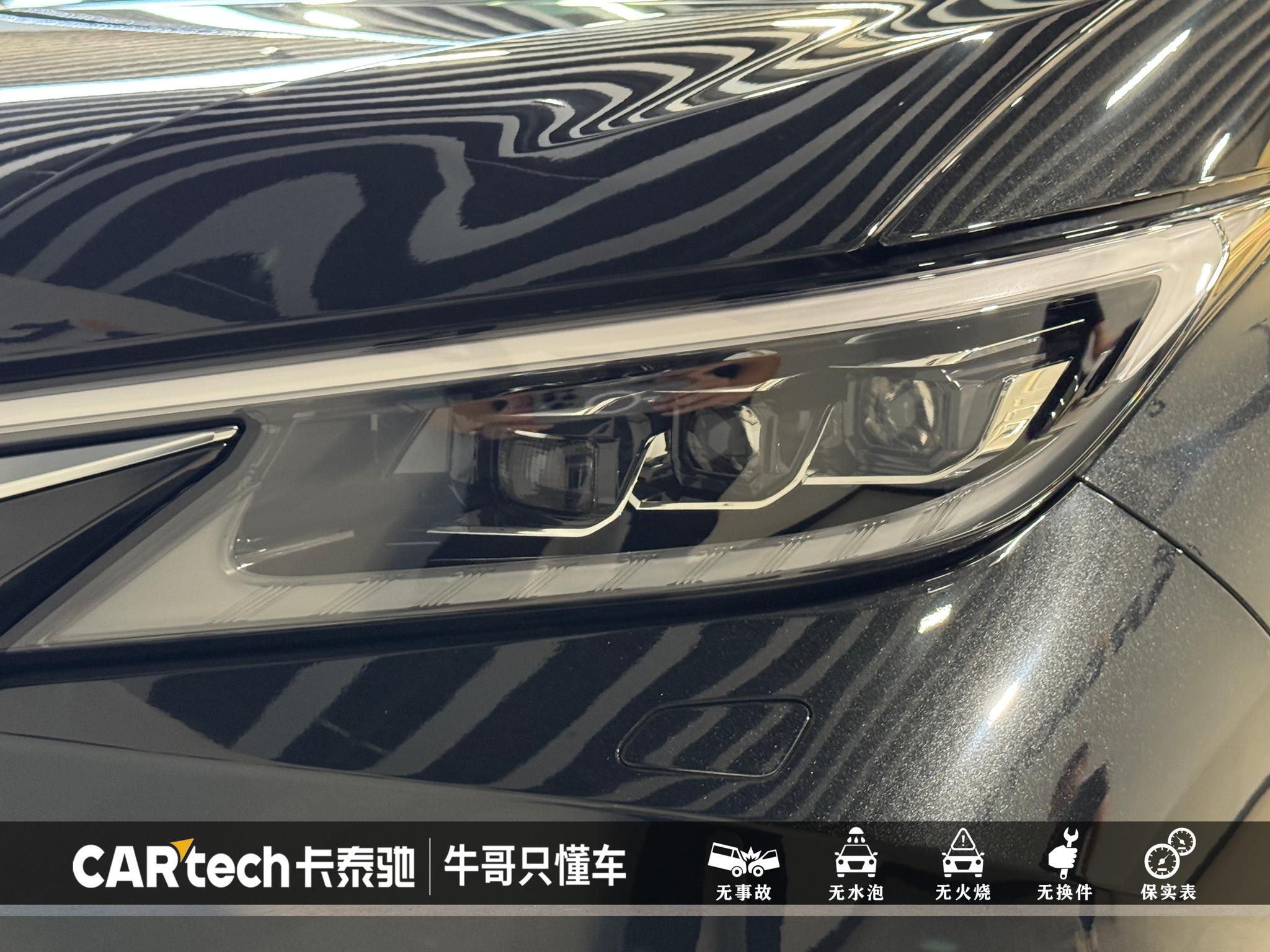 Lexus LM 2023 350h E-Four мест