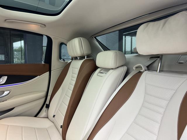 Mercedes Benz E-Class 2019 — фото 30
