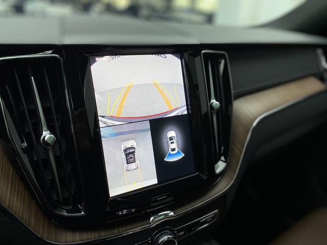 VOLVO XC60 2024 — фото 12