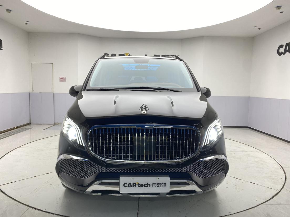 Mercedes-Benz Vito 2023 2.0T Elite 7 мест