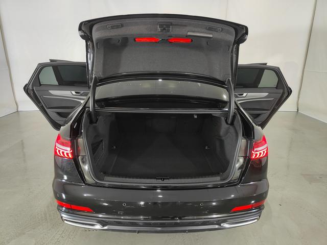 Audi A6L 2022 45 TFSI quattro — фото 18