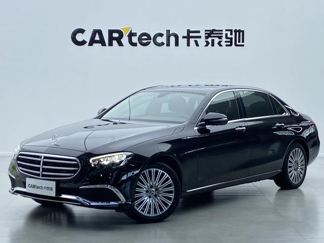Mercedes Benz E-Class 2022 — фото 16