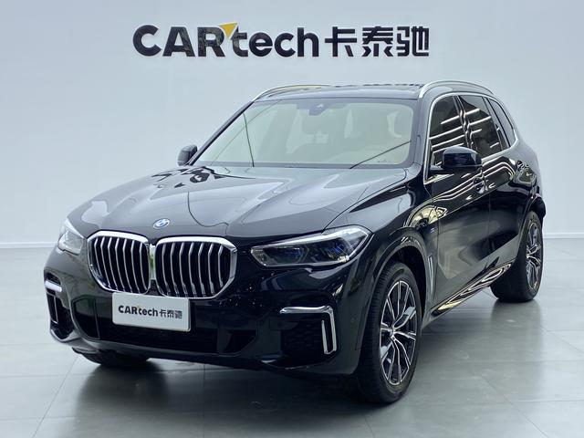 BMW X5 2022 — фото 1