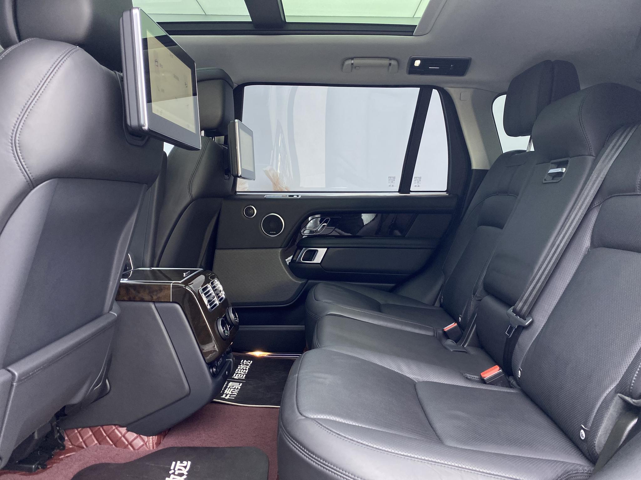 Land Rover Range Rover 2022 3.0 L6 400PS