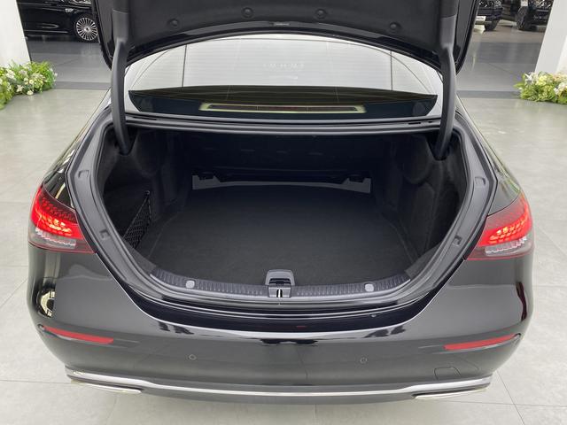 Mercedes Benz E-Class 2022 — фото 31