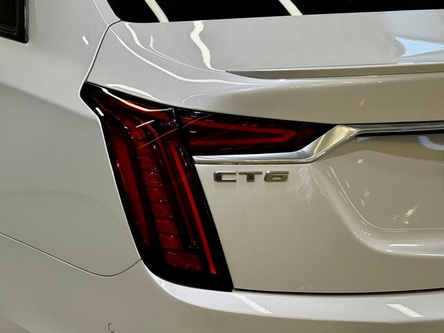 Cadillac CT6 2022 28 T — фото 10