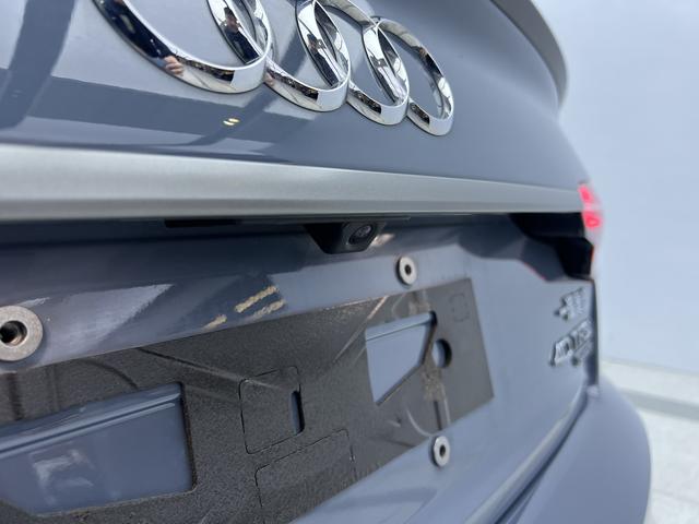 Audi A4L id 3804093 из Китая 13