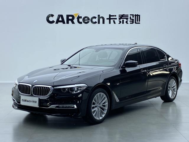 BMW 5 Series 2018 — фото 1
