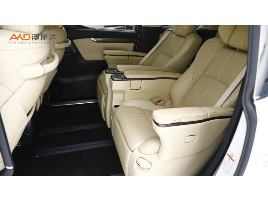 Toyota Alphard 2018 3.5L Luxury