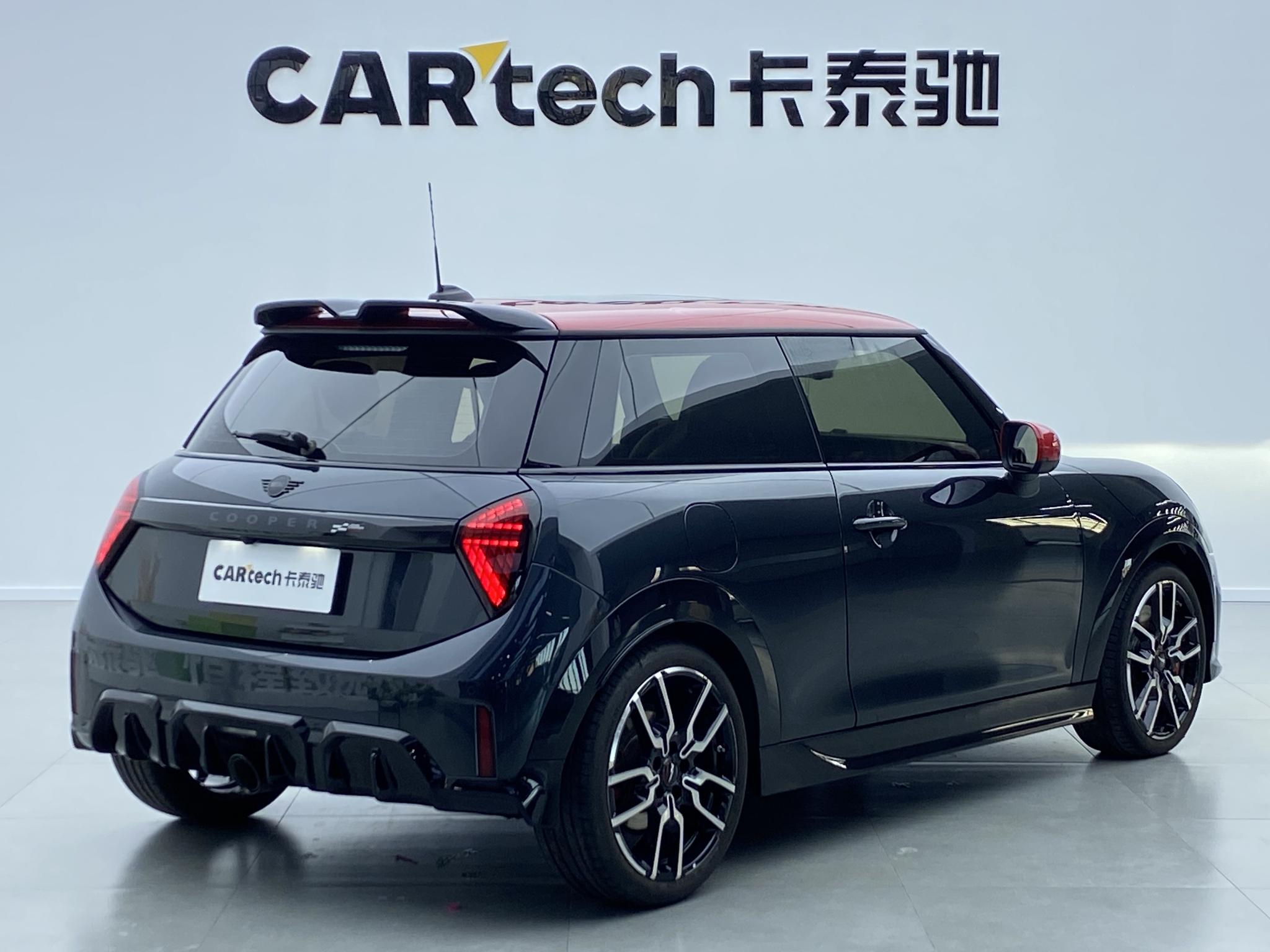 Mini JCW 2025 JOHN COOPER WORKS
