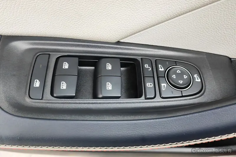 BYD Qin PLUS DM-i 55 KM Flagship — фото 16