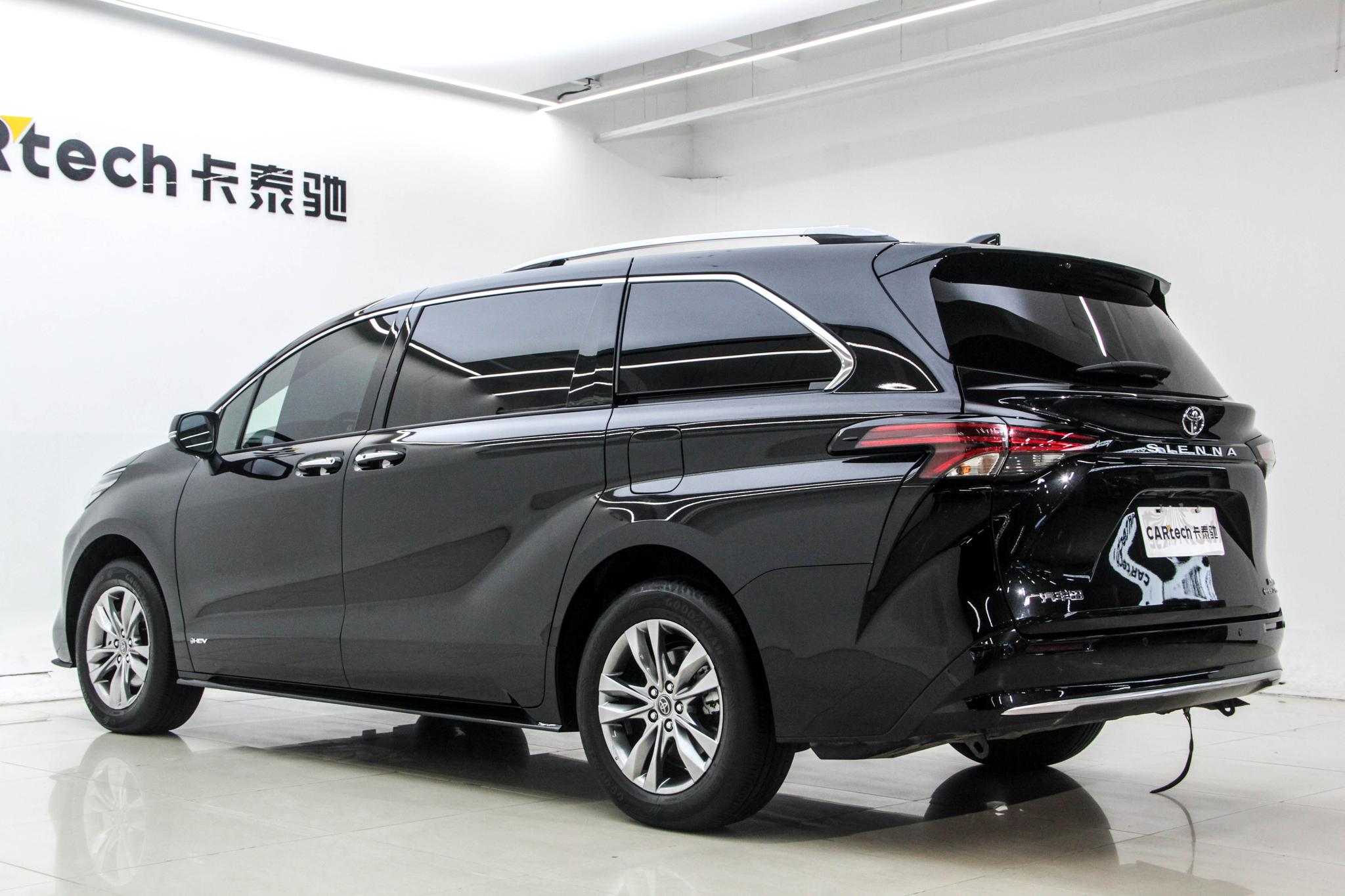 Toyota Sienna 2024 2.5L Luxury