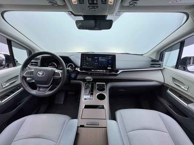 Toyota Grevia id 3781821 из Китая 12