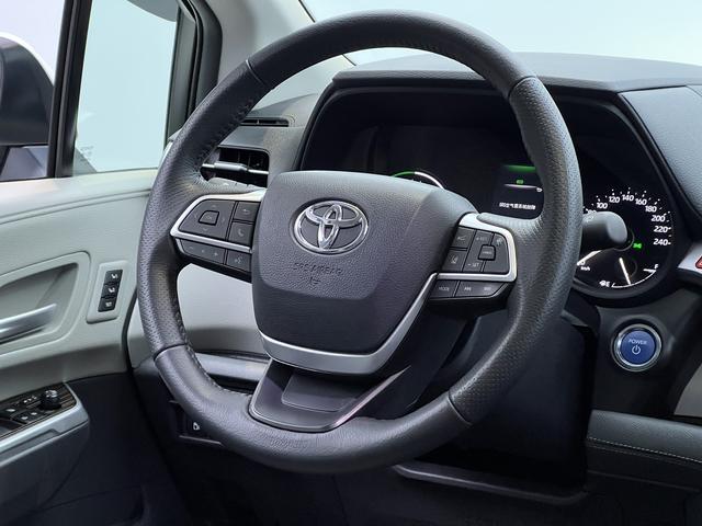 Toyota Grevia id 3781821 из Китая 20