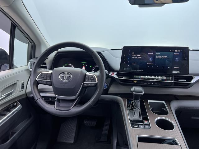 Toyota Grevia id 3781821 из Китая 23