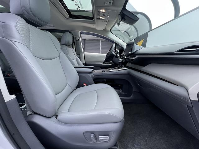 Toyota Grevia id 3781821 из Китая 30