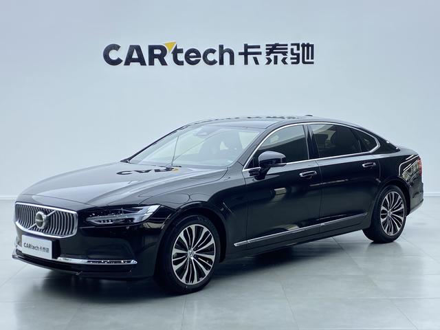 VOLVO S90 2023 — фото 1