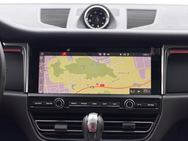 Porsche Macan 2021 Черный из Китая, фото 3