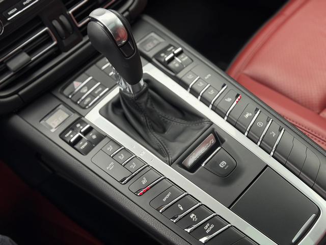 Porsche Macan id 3816872 из Китая 9