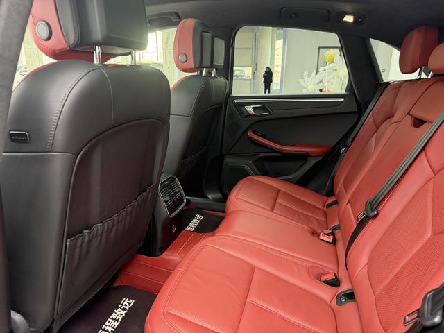 Porsche Macan id 3816872 из Китая 11