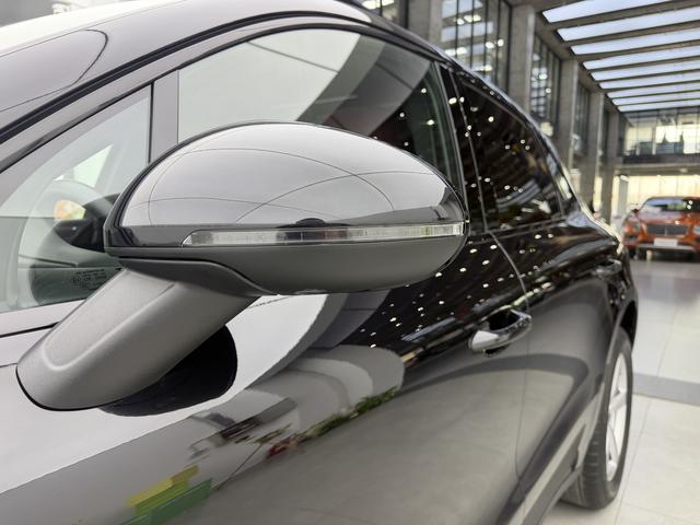 Porsche Macan id 3816872 из Китая 29