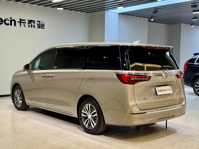 Buick GL8 2023 Шампань из Китая, фото 2