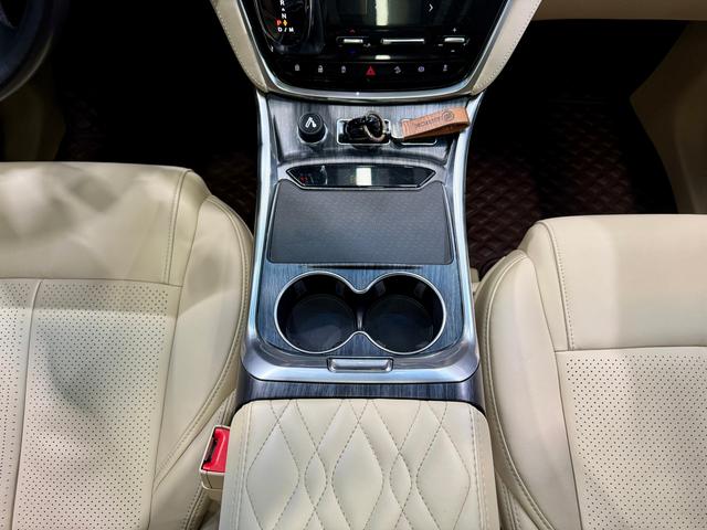 Buick GL8 2023 Шампань из Китая, фото 5