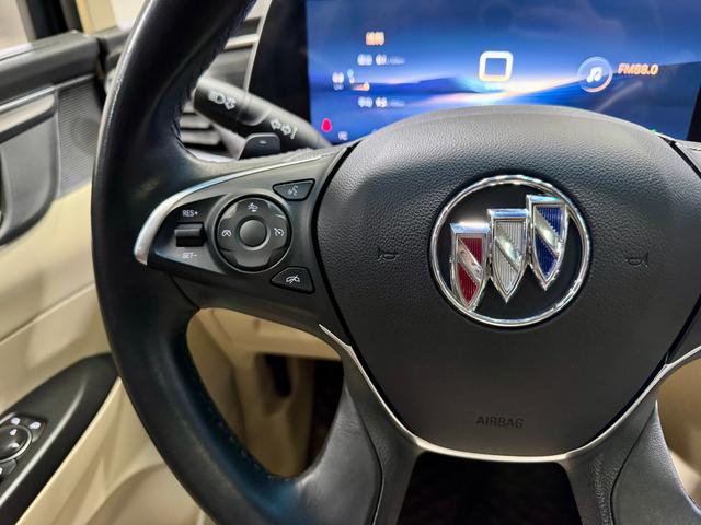 Buick GL8 id 3810255 из Китая 20