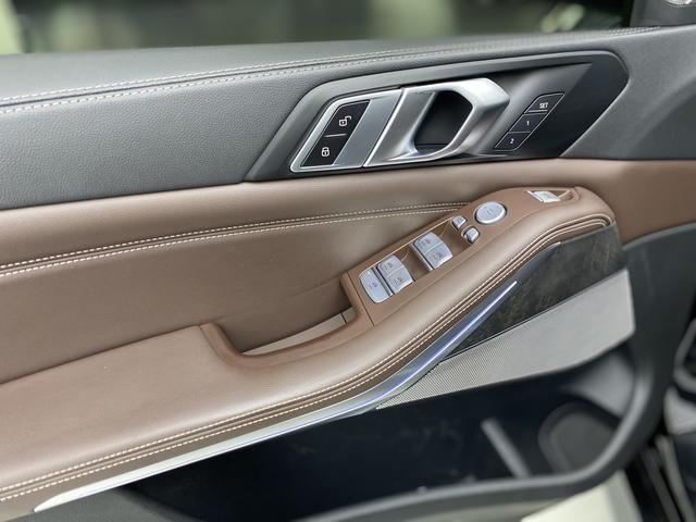 BMW X5 id 3837555 из Китая 15