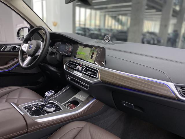 BMW X5 id 3837555 из Китая 16