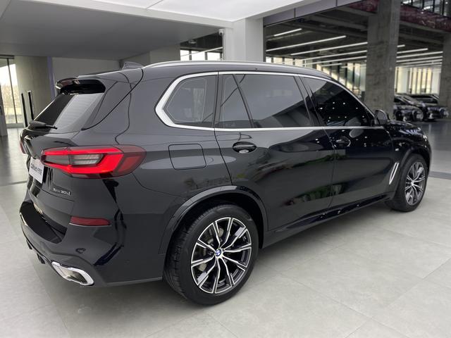 BMW X5 id 3837555 из Китая 24