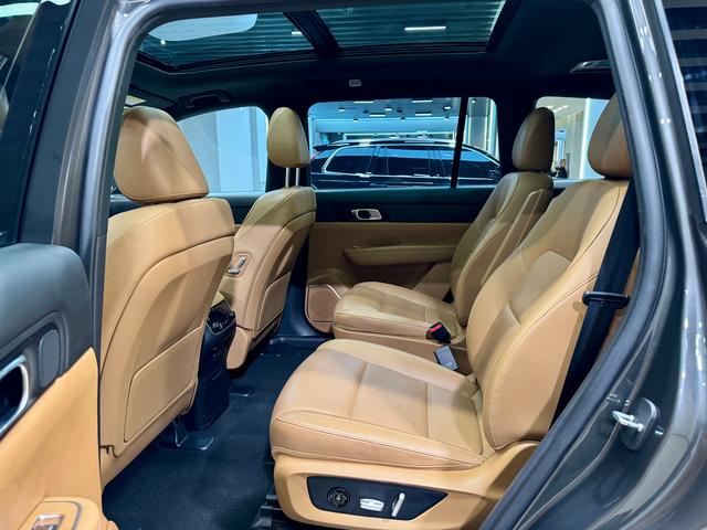 Ideal car Ideal ONE id 3837409 из Китая 9