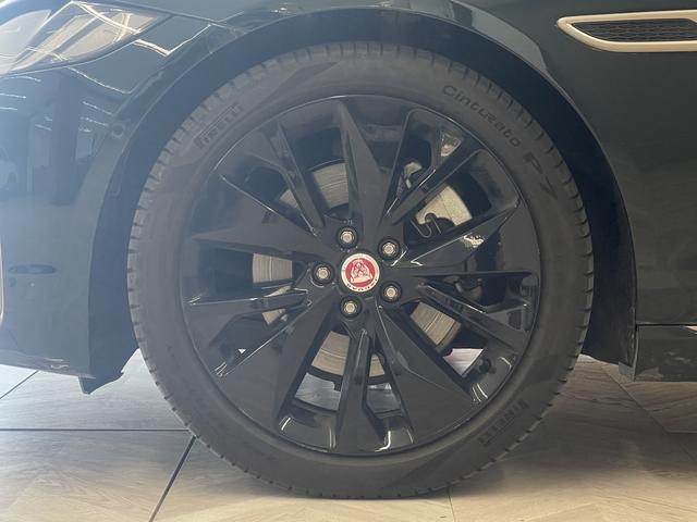 Jaguar XFL id 3782892 из Китая 17