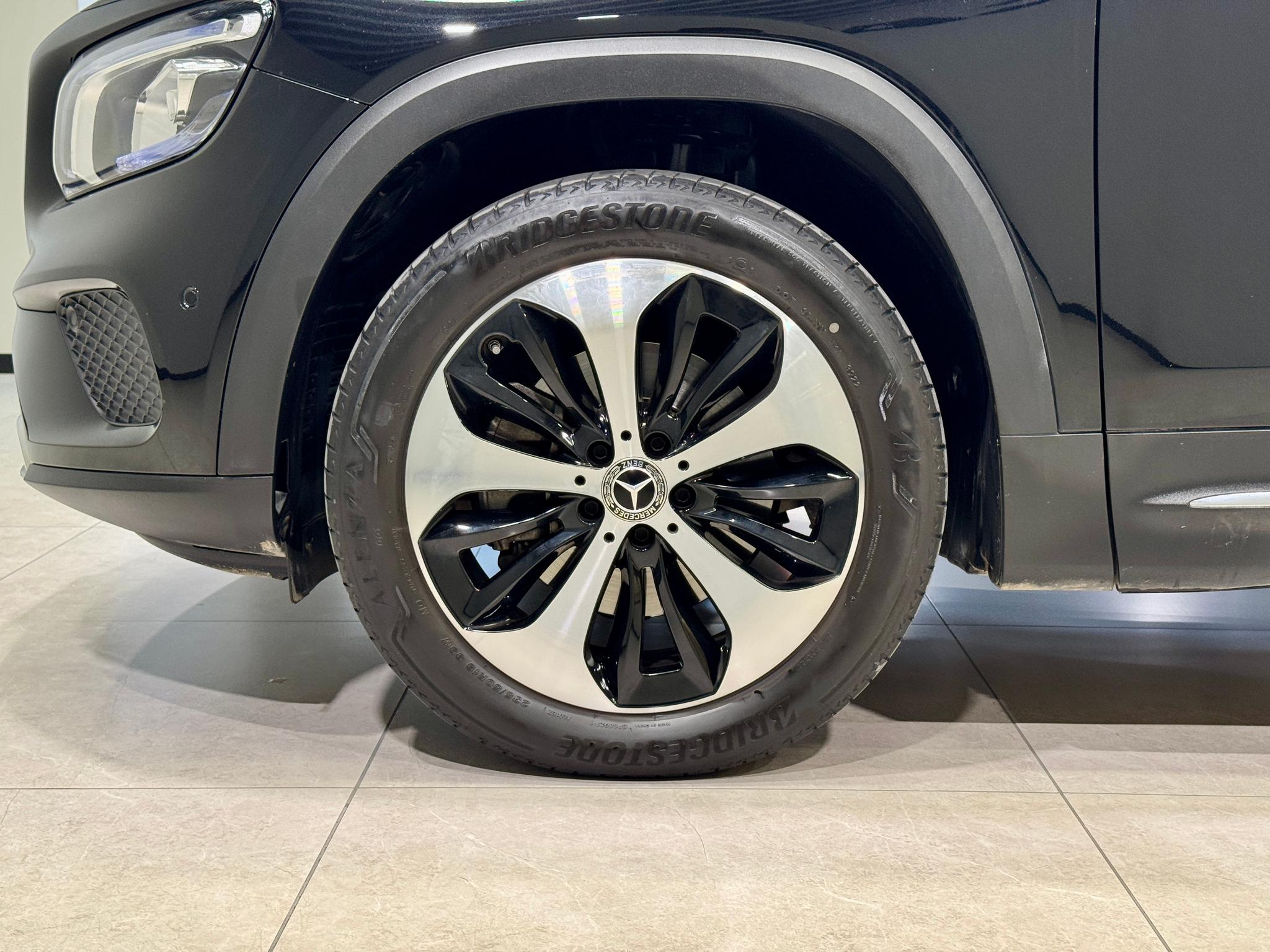 Mercedes-Benz GLB 2023 GLB 220 Fashion