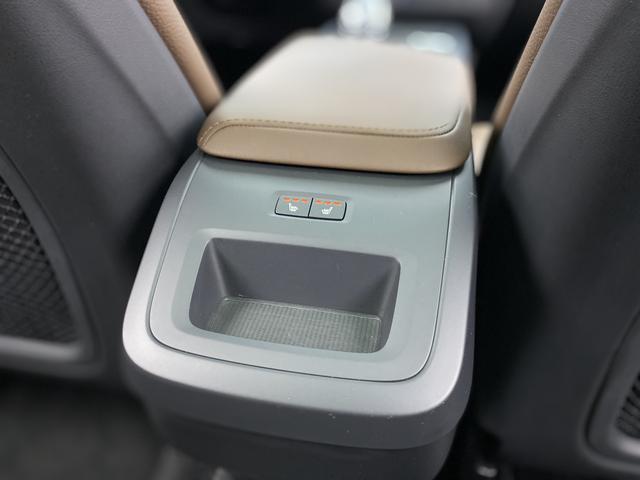 VOLVO XC60 2023 — фото 10