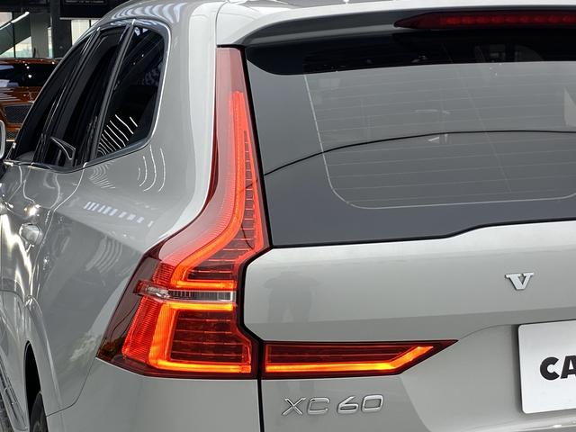 VOLVO XC60 2023 — фото 8