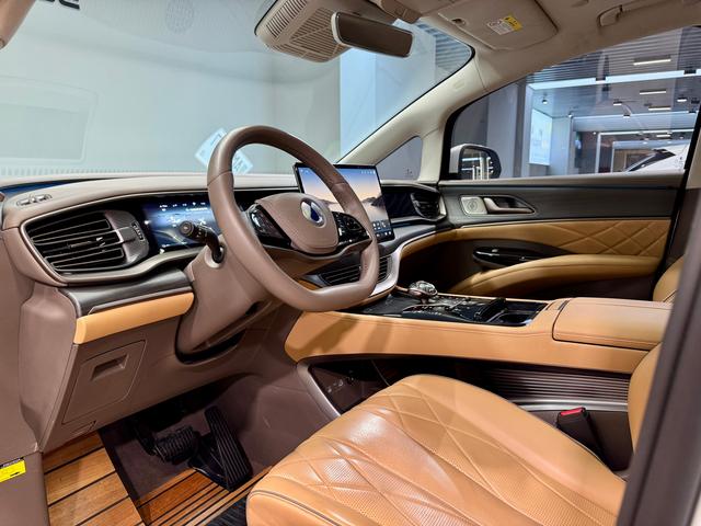 Denza D9 DM id 3775273 из Китая 15