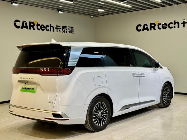 Denza D9 DM id 3775273 из Китая 21