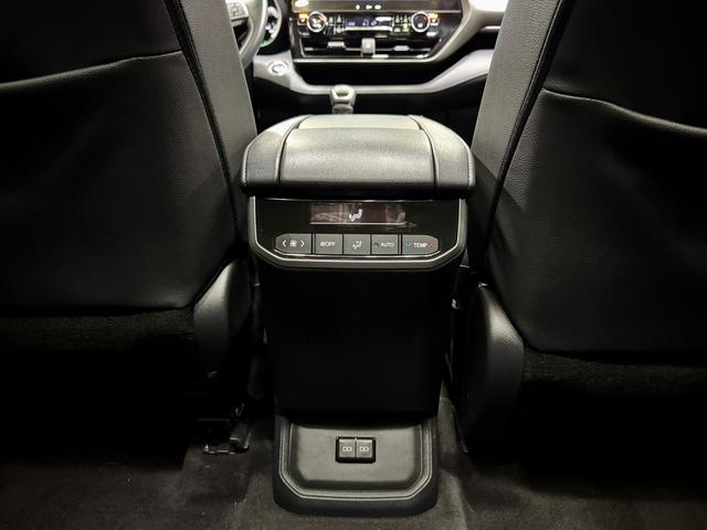 Toyota Highlander 2024 Черный из Китая, фото 5