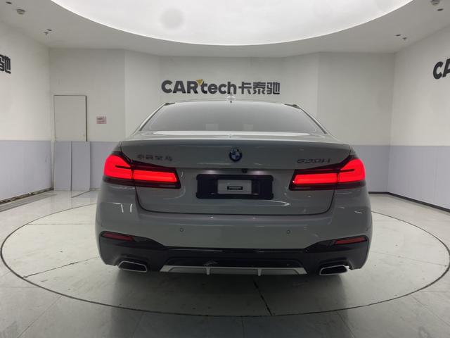 BMW 5-Series 2023 530 Li Leading M — фото 6