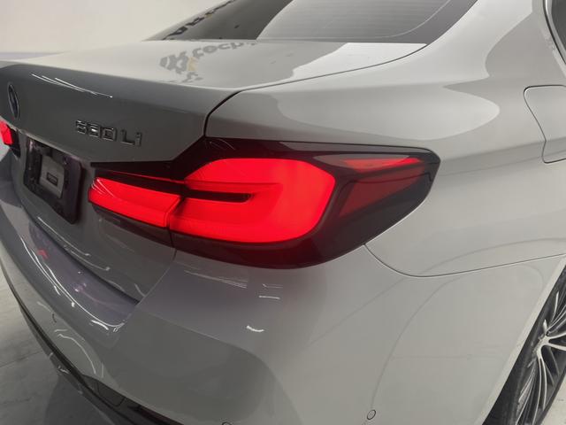 BMW 5-Series 2023 530 Li Leading M — фото 12