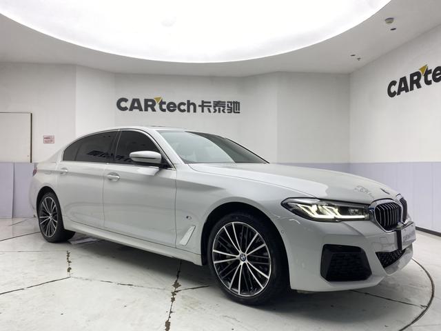 BMW 5-Series 2023 530 Li Leading M — фото 3