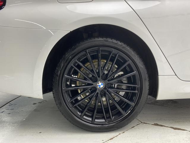 BMW 5-Series 2023 530 Li Leading M — фото 9