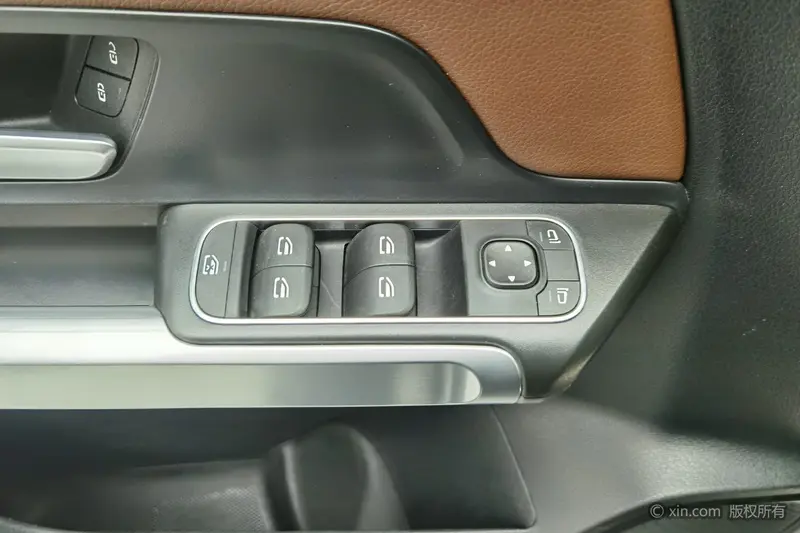 Mercedes-Benz GLB рестайлинг GLB 200 динамик — фото 18