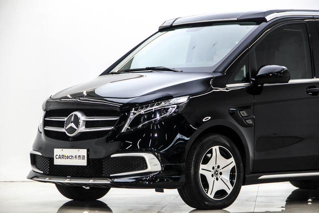 Mercedes-Benz Vito 2023 2.0 T 7 — фото 10