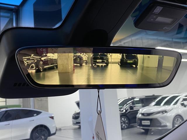 Buick century 2023 Белый из Китая, фото 2