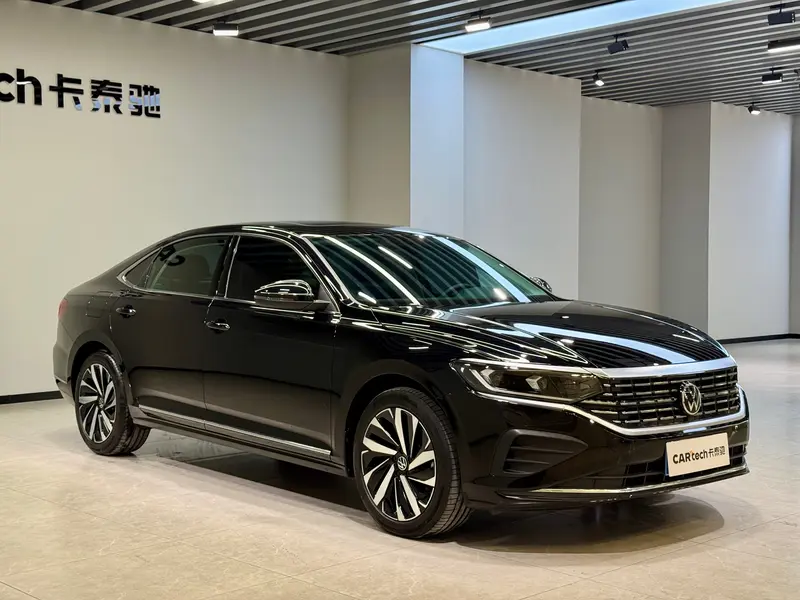 Volkswagen Passat — фото 3