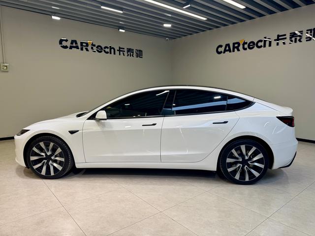 Tesla Model 3 2025 Белый из Китая, фото 3