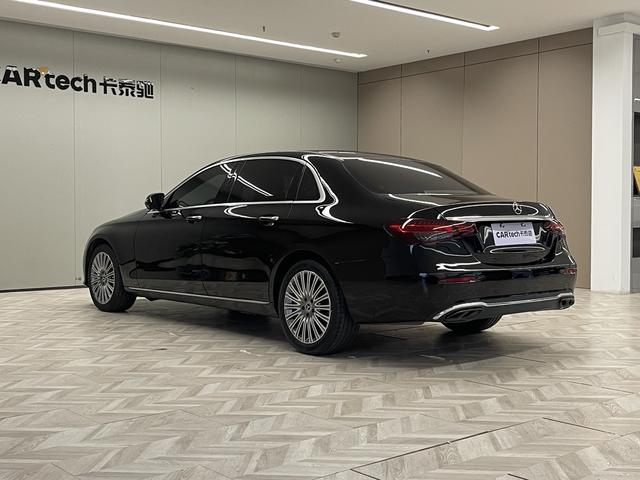 Mercedes-Benz E-Class 2023 E 300 L Luxury — фото 5